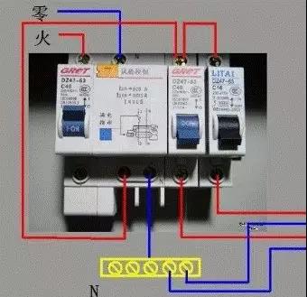 配电箱如何确定尺寸、安装方法，以及接线方式？